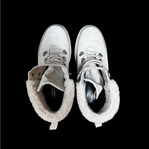 Fabianelli Women’s Alabaster White Lace-up Snow Hiking boots. EUC - Picture 2 of 5